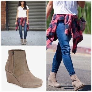 TOMS Desert Wedge High Taupe Suede Croc Bootie